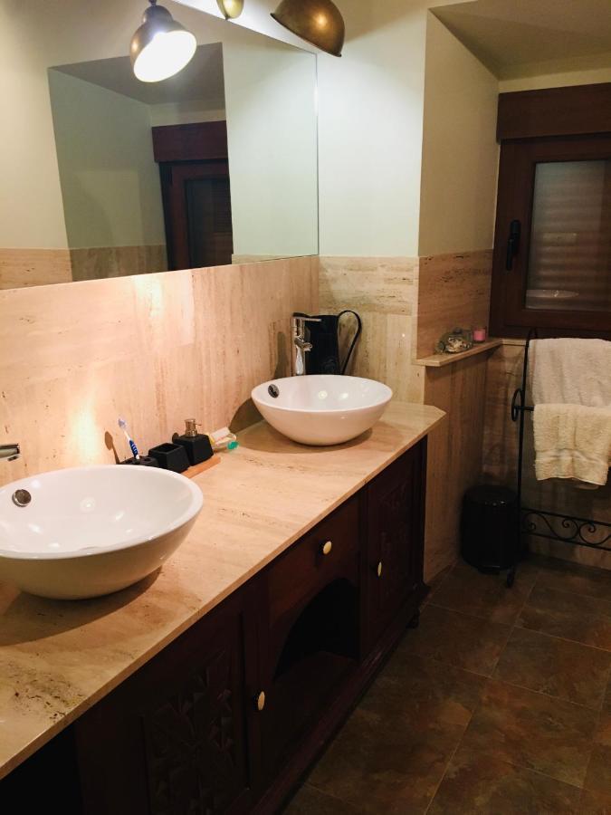 Casa Berganzo, Rioja Alavesa Villa Luaran gambar